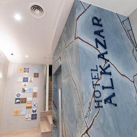 Hotel Alkazar Valencia Exterior photo