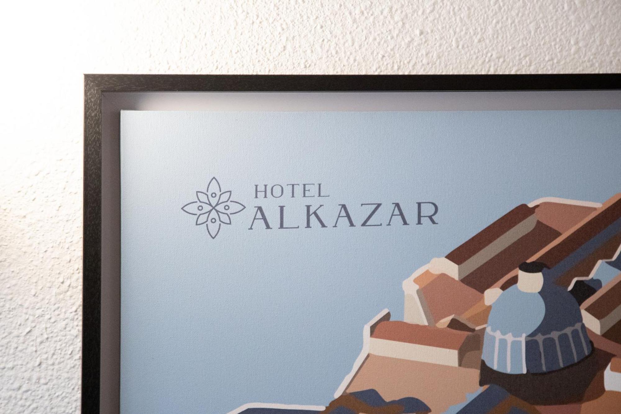 Hotel Alkazar Valencia Exterior photo